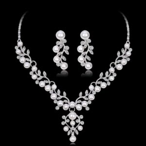 Stylish Party Wear Pearl Necklace 2