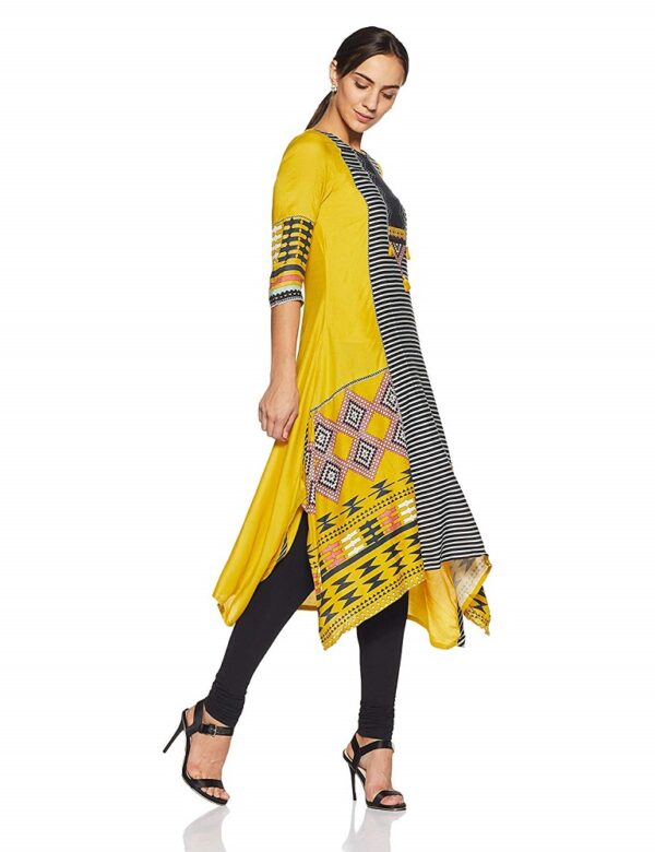 Asymmetrical Hemline Kurta 4