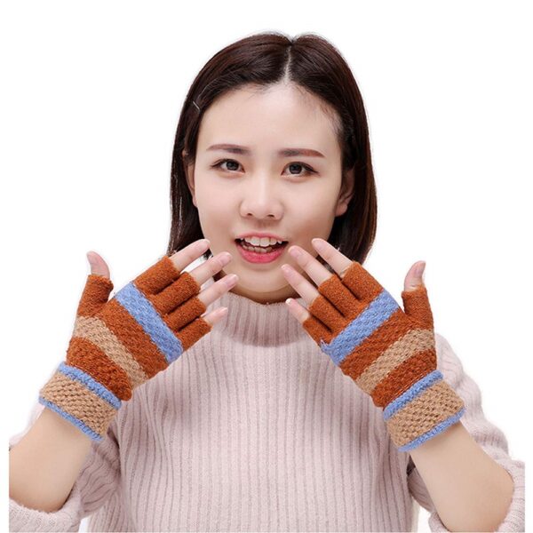 Woolen Knitted Hand Gloves