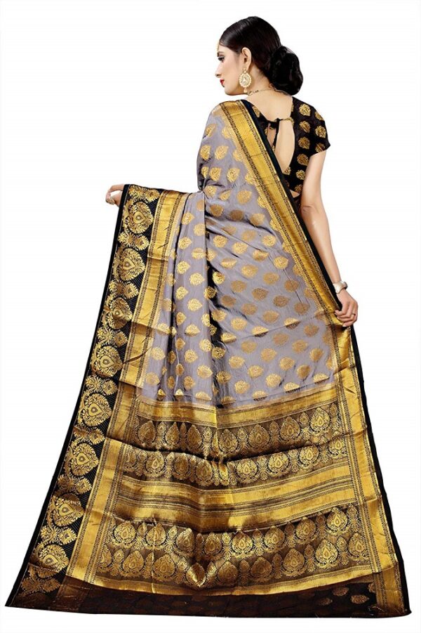 Traditional Heavy Woven Banarasi Silk Saree 1